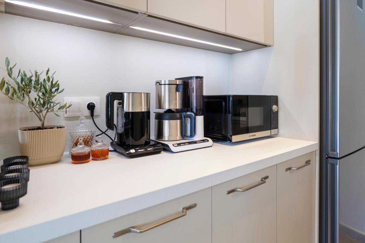 Acropolis Deluxe 2Br Apartment Афіни Екстер'єр фото
